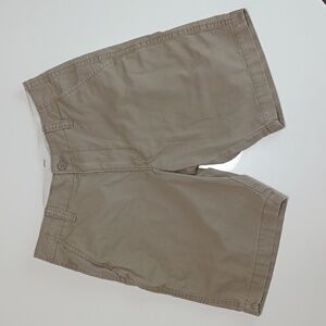 Old Navy Lived-In Straight Khaki Shorts